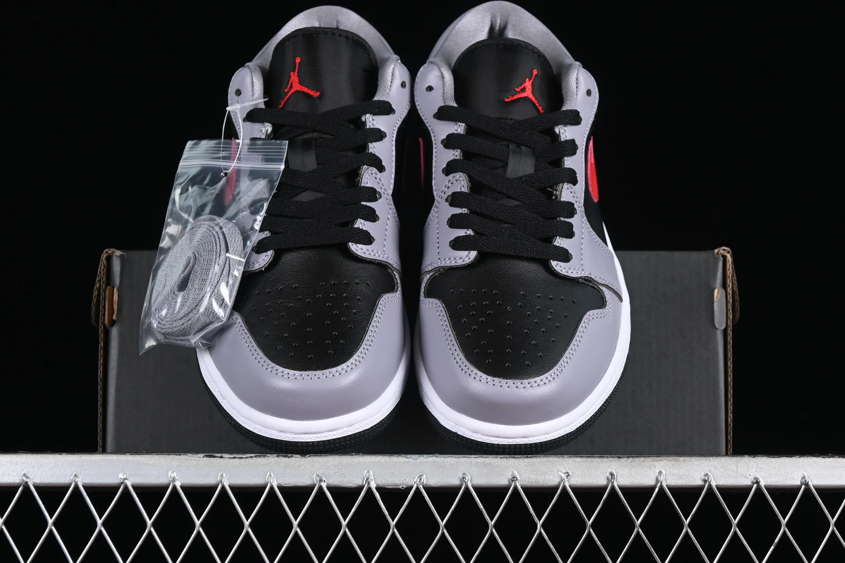All categories Air Jordan Jordan series basketball shoes Air Jordan 1 Low Z version Air Jordan 1 Low AJ1 Joe 1 gray black red hook low-top cultural basketball shoes FZ4183-002